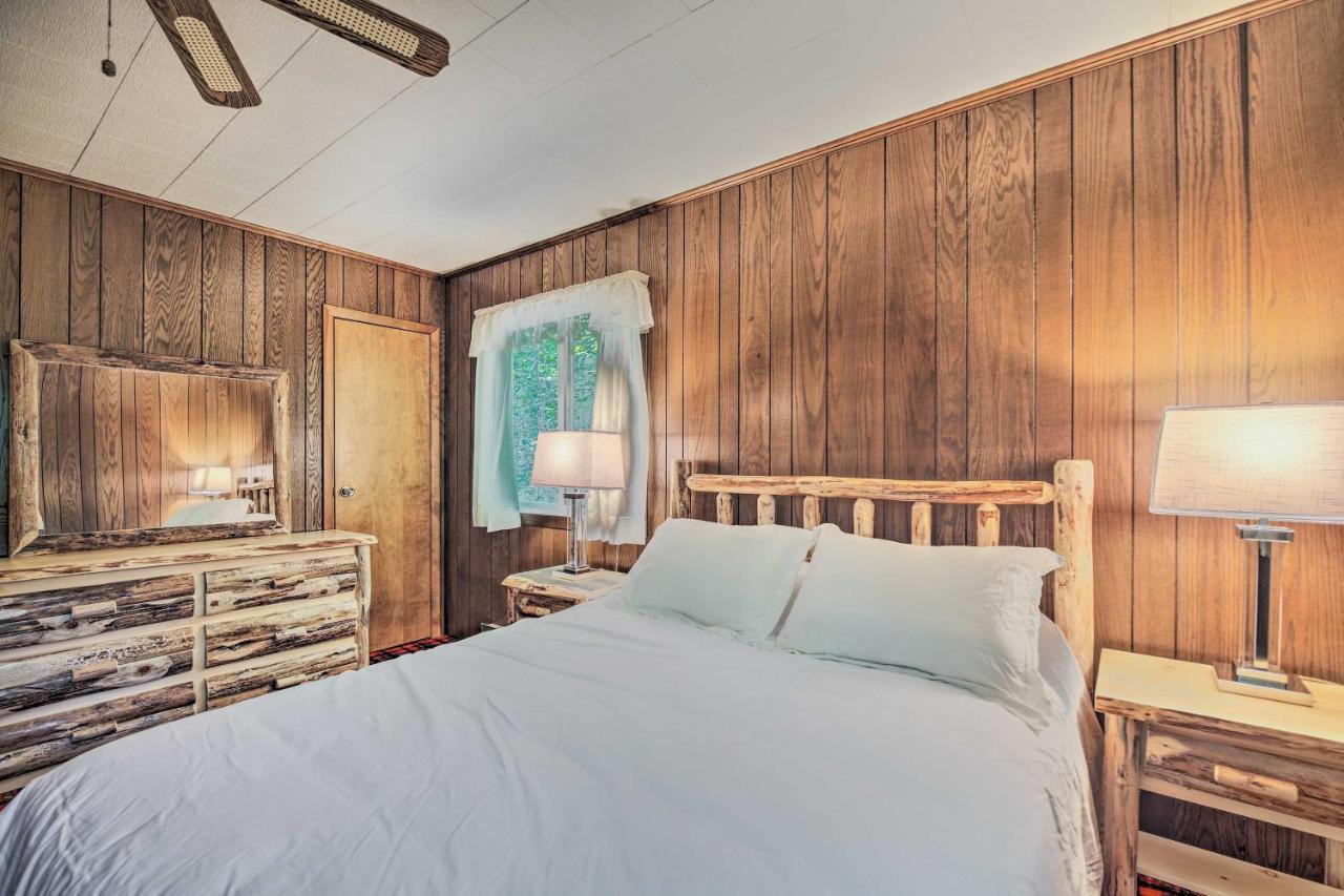 Cozy Adirondacks Cabin Walk To Lake Eaton! Jay Eksteriør billede